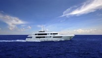 Horizon EP148 superyacht Horizon Polaris running